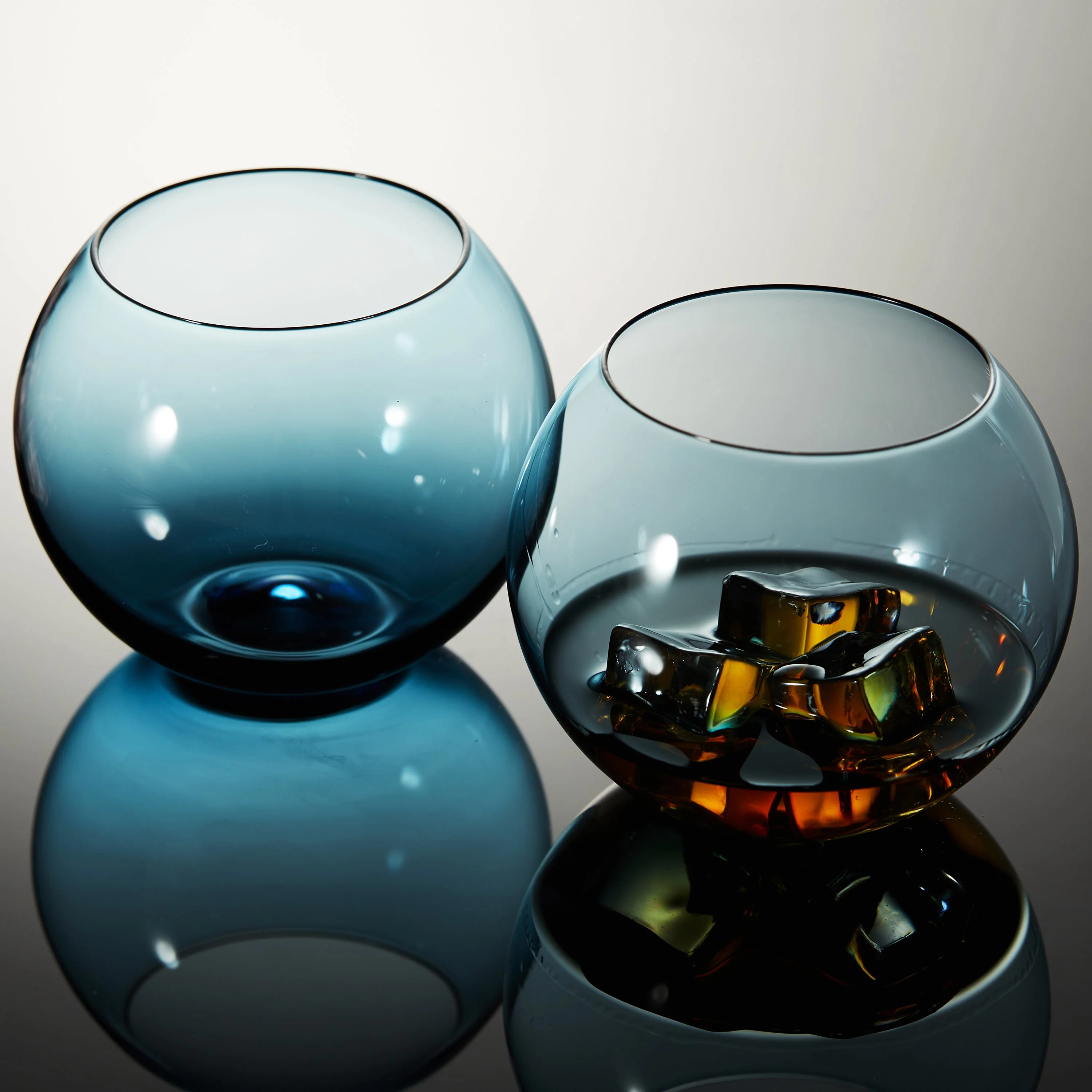 Berkware Set of 2 Sparkling Colored Stemless Wine Glass - Image 6