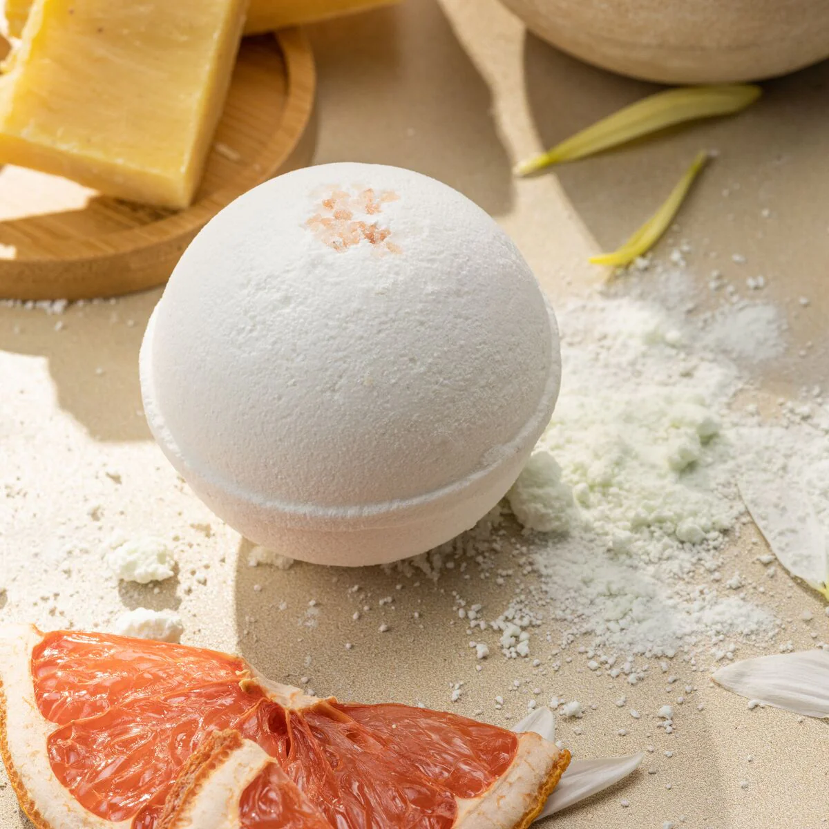 Bulk - 100 Natural Vegan Mix scents Bath Bombs - White - Image 8