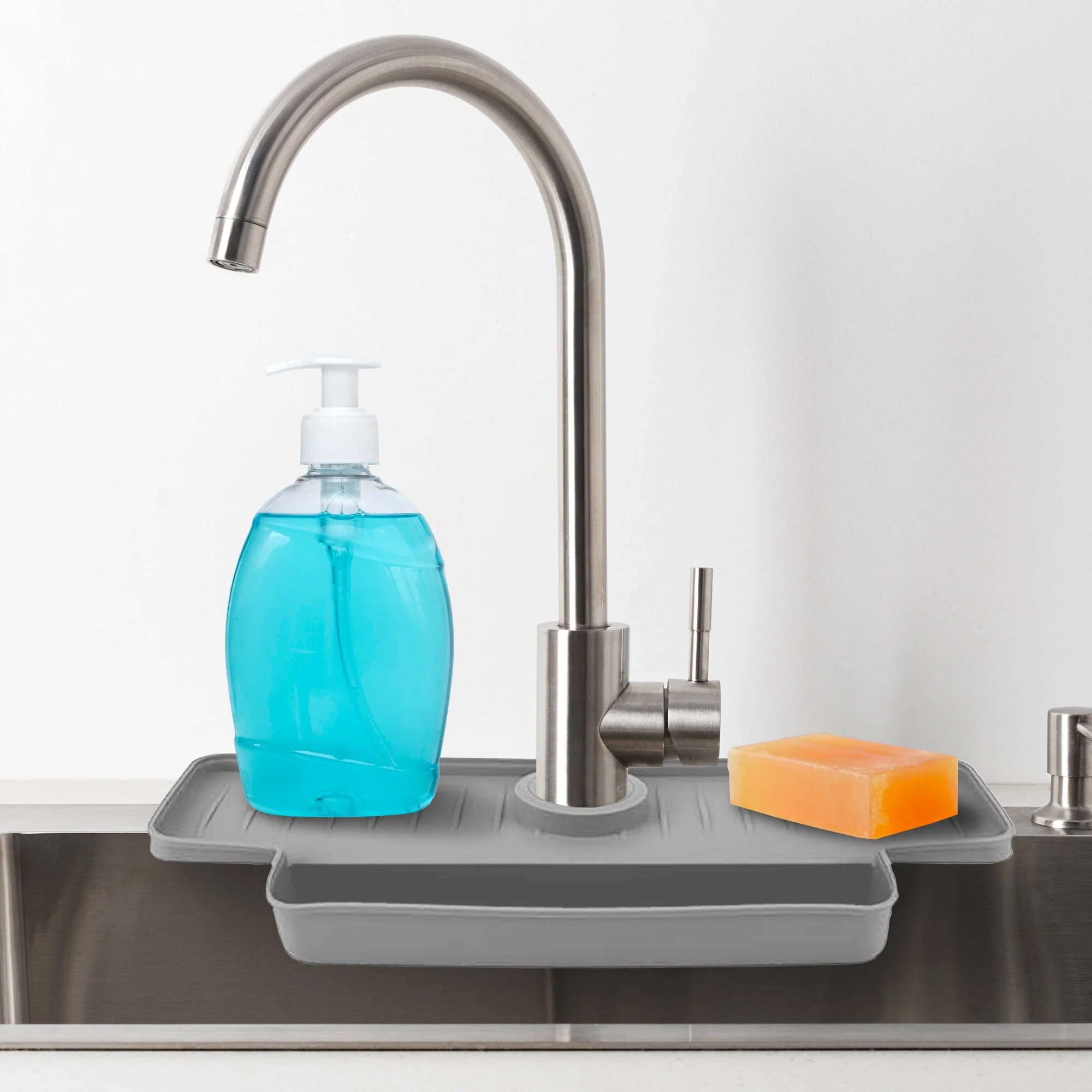 Cheer Collection Silicone Faucet Draining Mat and Splash Guard with Anti-Slip Soap Holder - Image 9