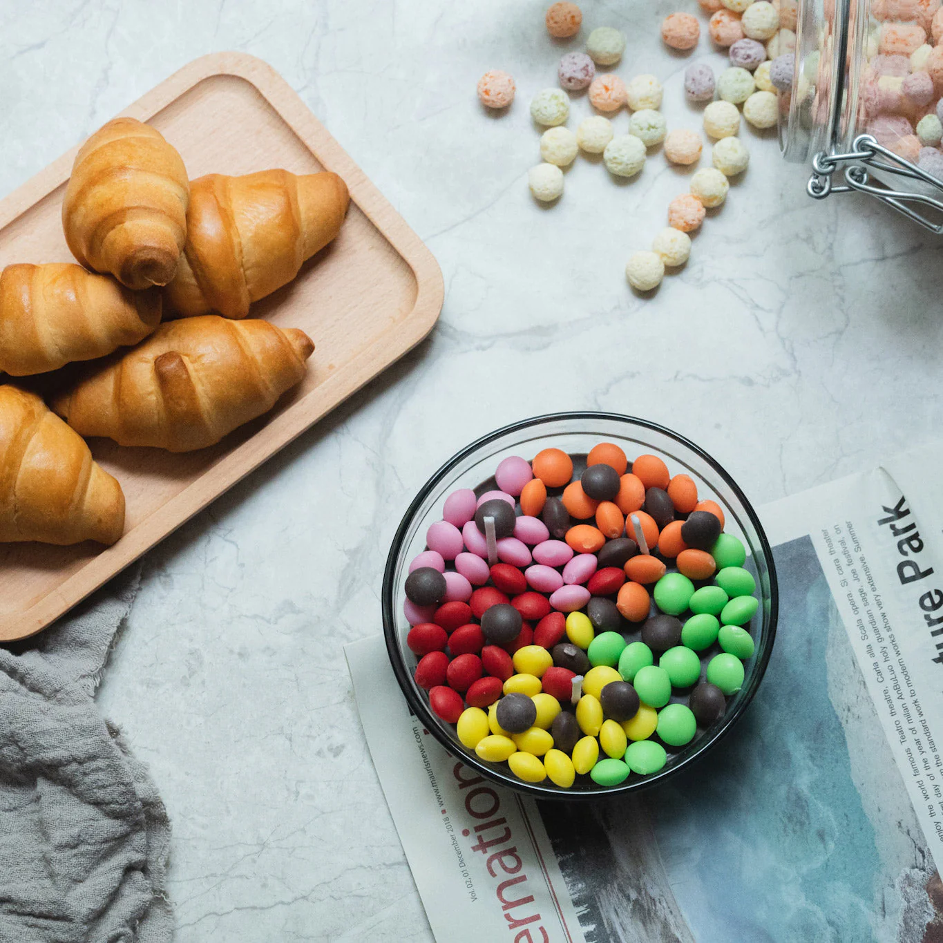 Colourful Rainbow Sugar Bowl Scented Candle - Image 4