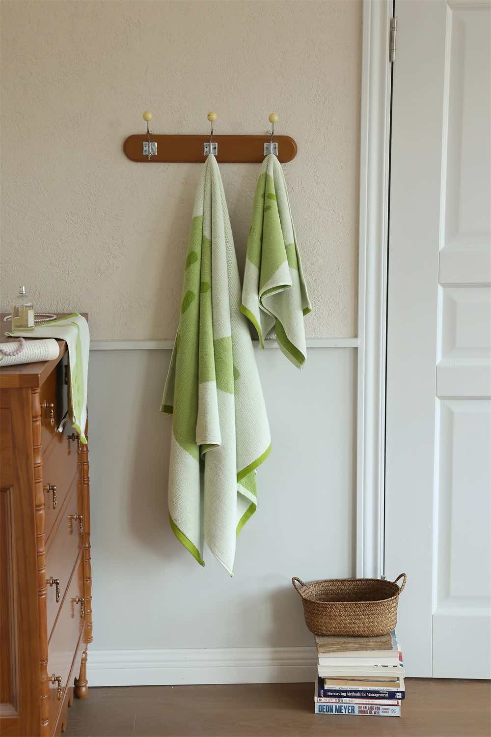 Cute Whimsical Pear Bath Towel - Ultra Soft, Absorbent, 100% Staple Cotton - Image 9