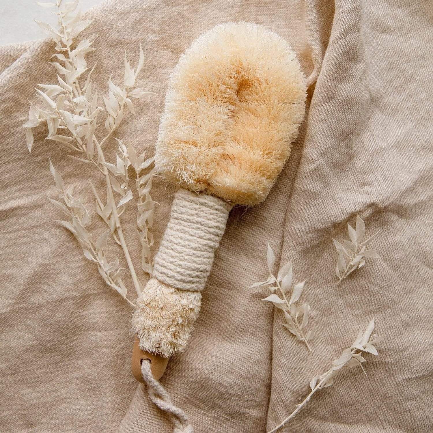 Dry Body Brush - Sustainable Body Brush, Plastic Free, Sisal Bristles, Vegan - Image 3