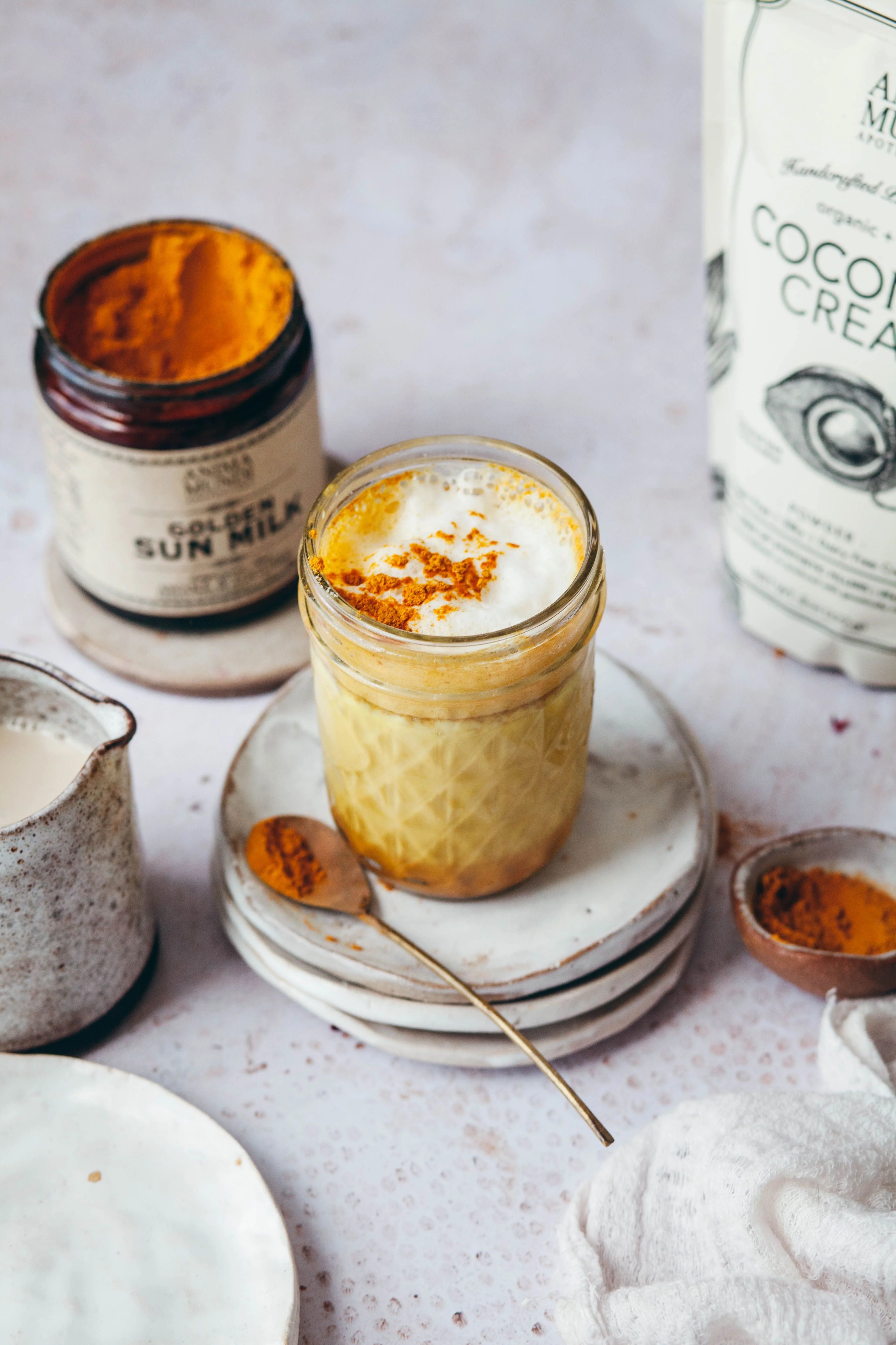 GOLDEN SUN MILK | Energizing Adaptogenic Chai - Image 3