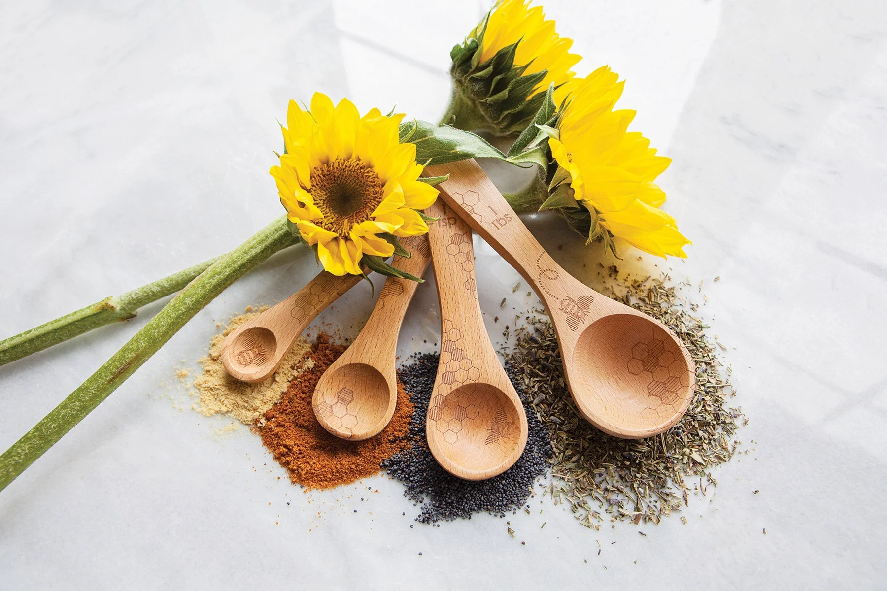 Honey Bee Measuring Spoons - Image 2