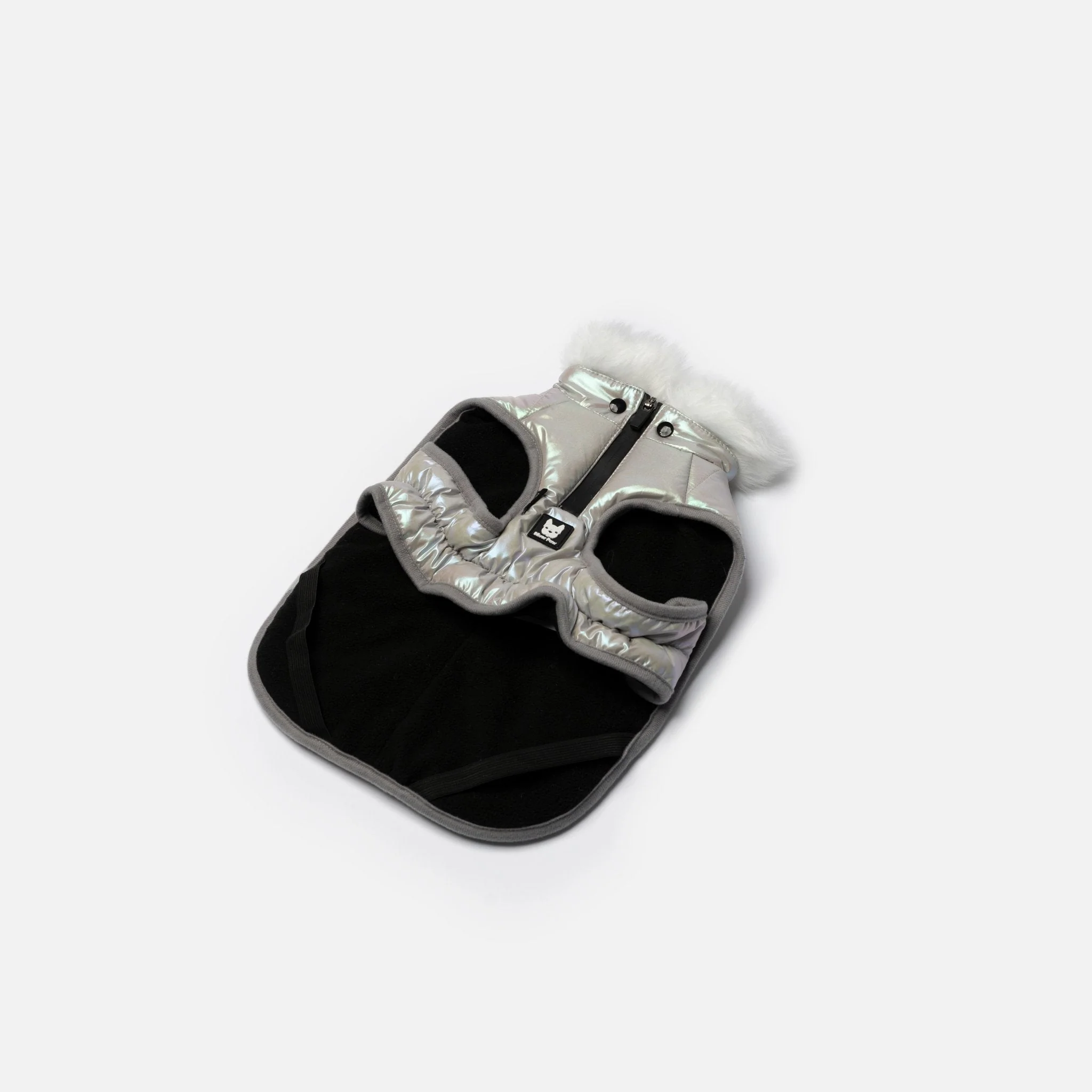 Nikka Iridescent Dog Jacket | Warm, Stylish & Leash-Friendly with Poop Bag Dispenser - Image 4