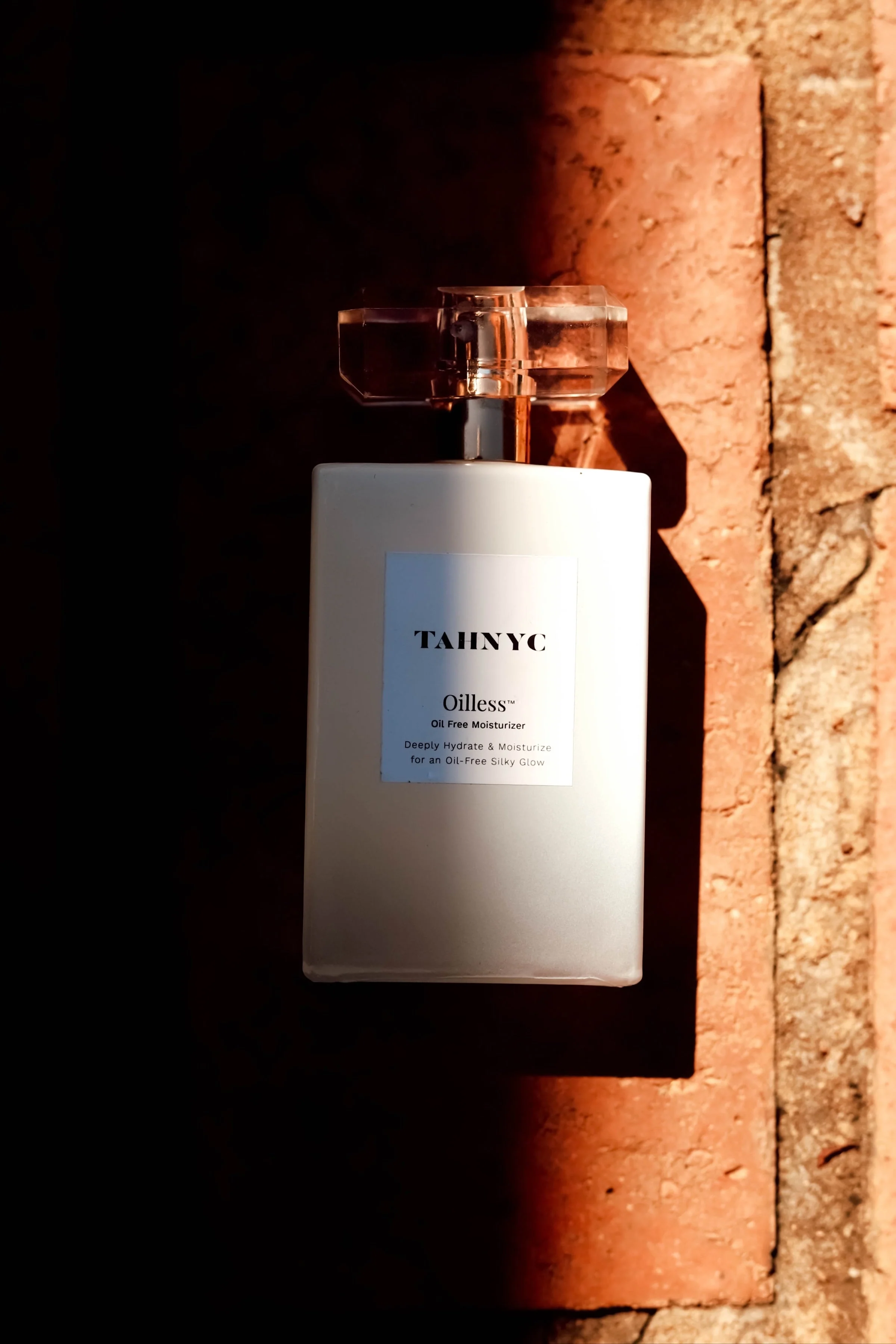 Oilless Oil Free Moisturizer - Image 8