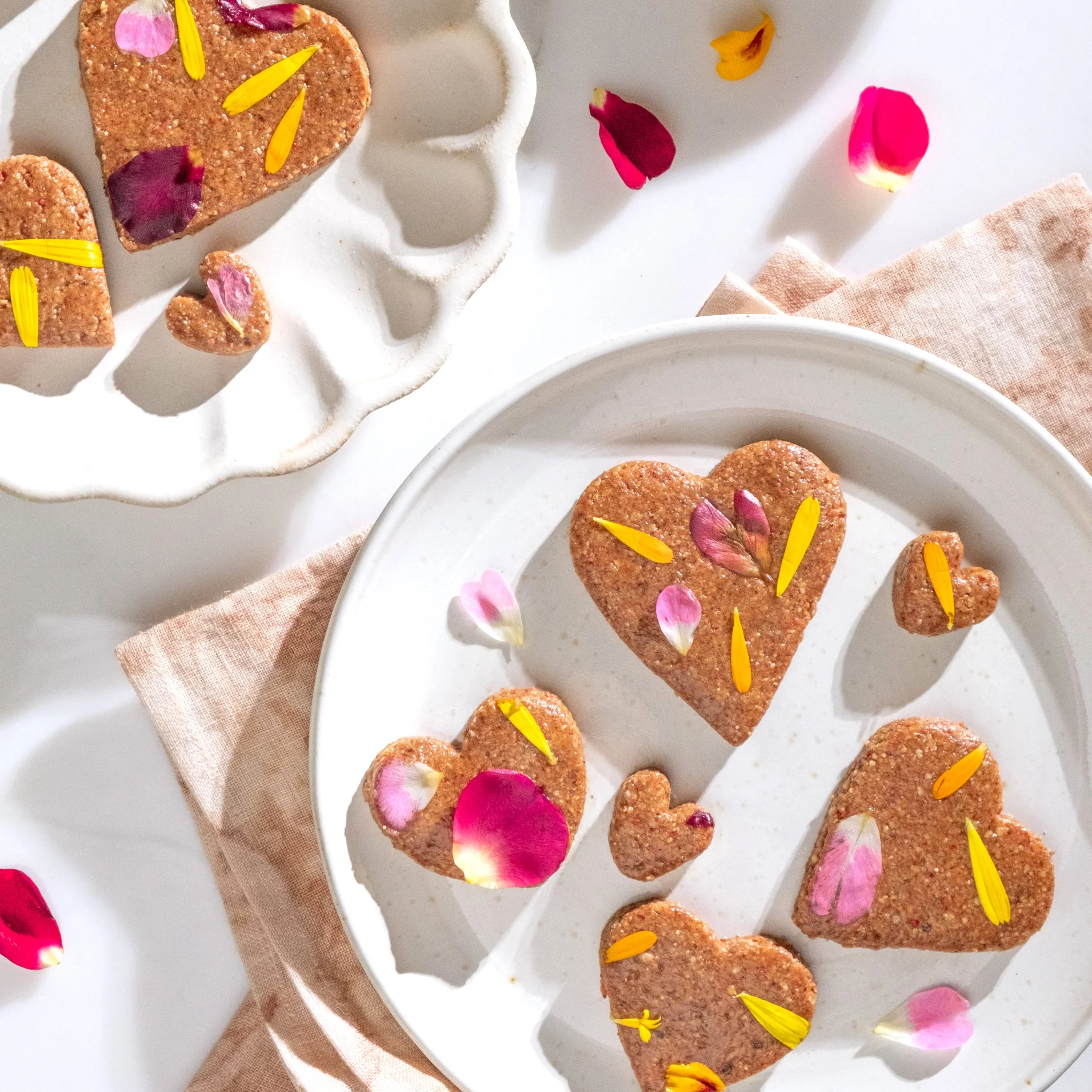 Organic Cacao and Strawberry Blend - Image 6