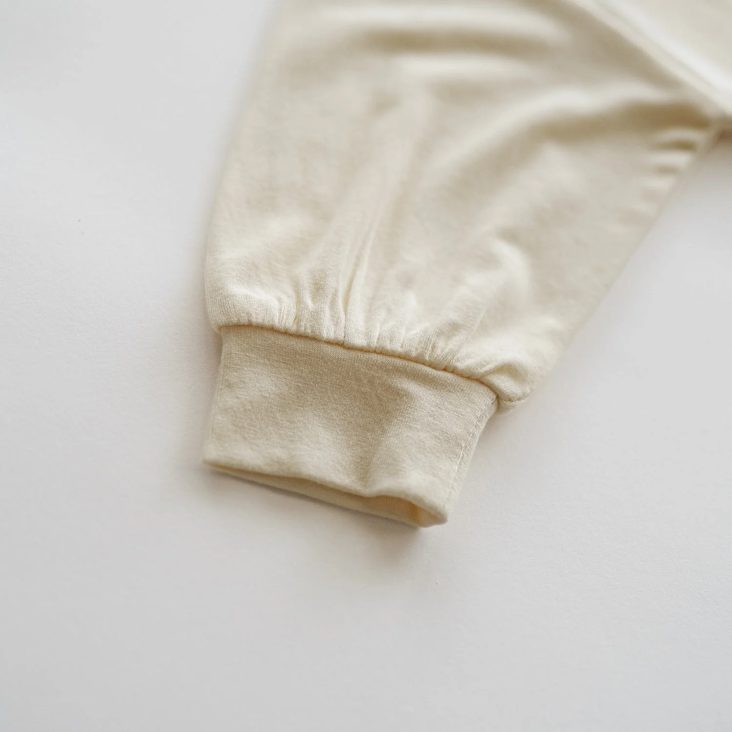 Oversized Bamboo Longsleeve - Image 4