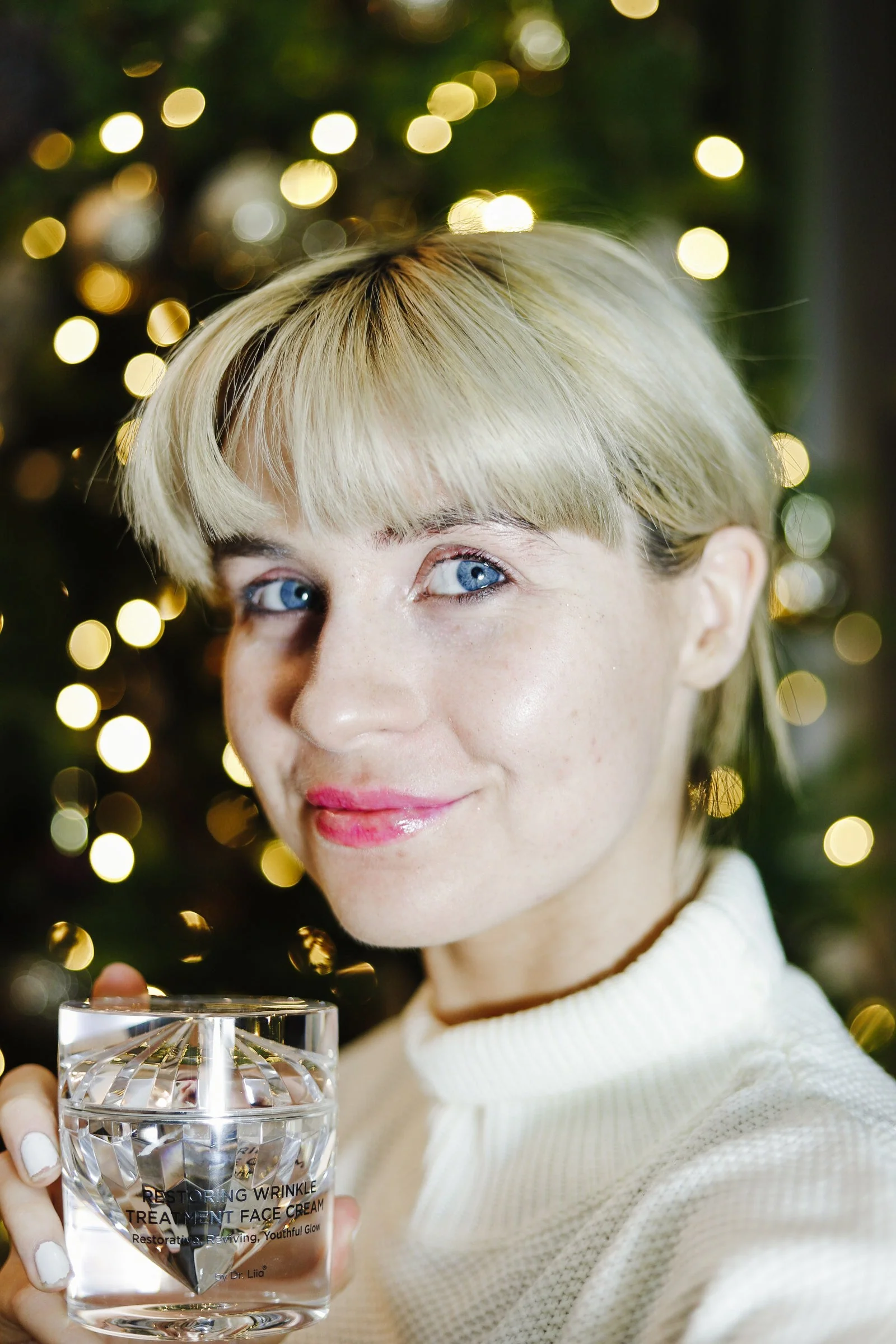 Restoring Wrinkle Treatment Face Cream for Mature Skin - Image 7