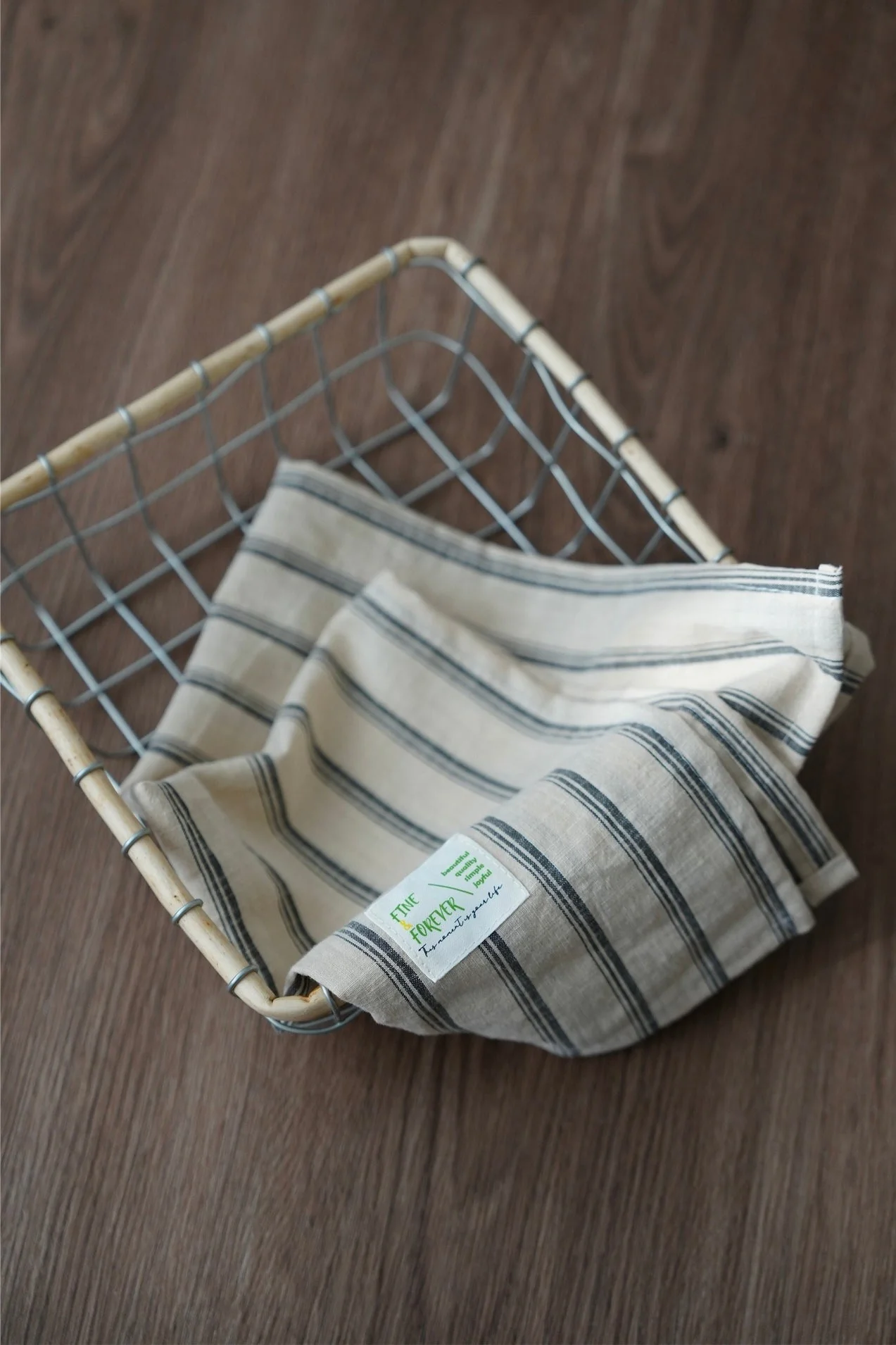 Retro Farmhouse French Linen Stripe Placemat for Elegant Table Setting - Image 10