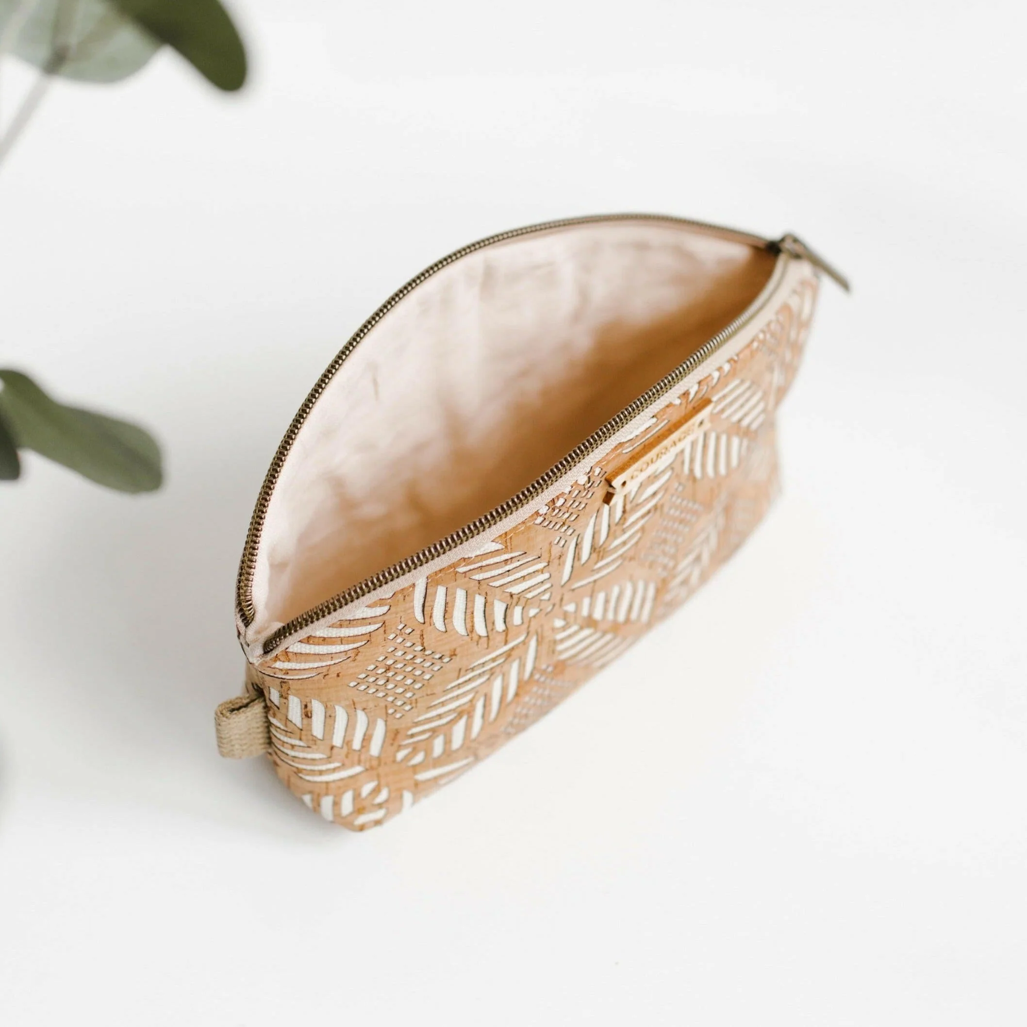 RULE BREAKER zippered pouch | CREAM - Image 2