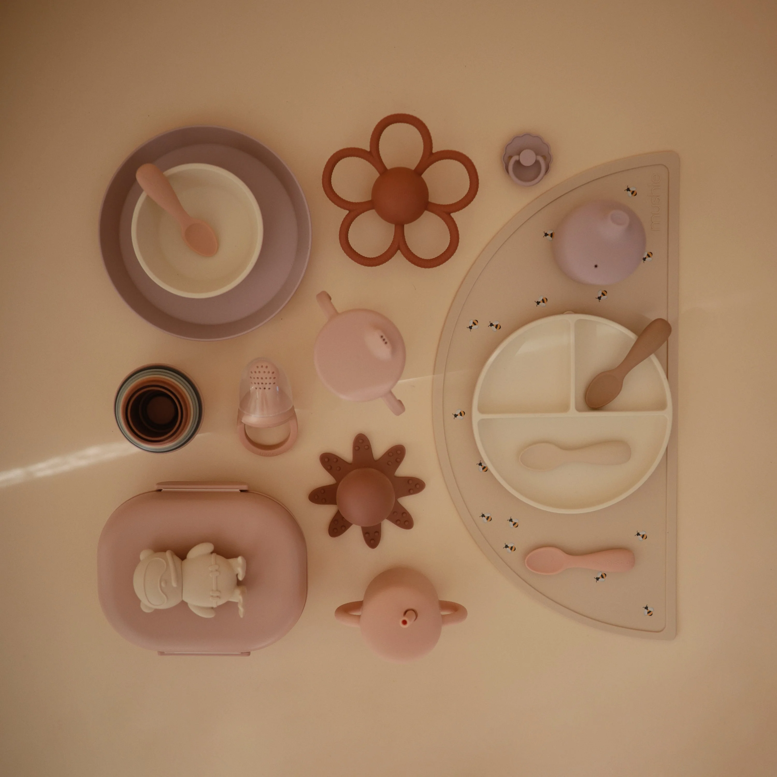 Silicone Suction Plate - Image 107