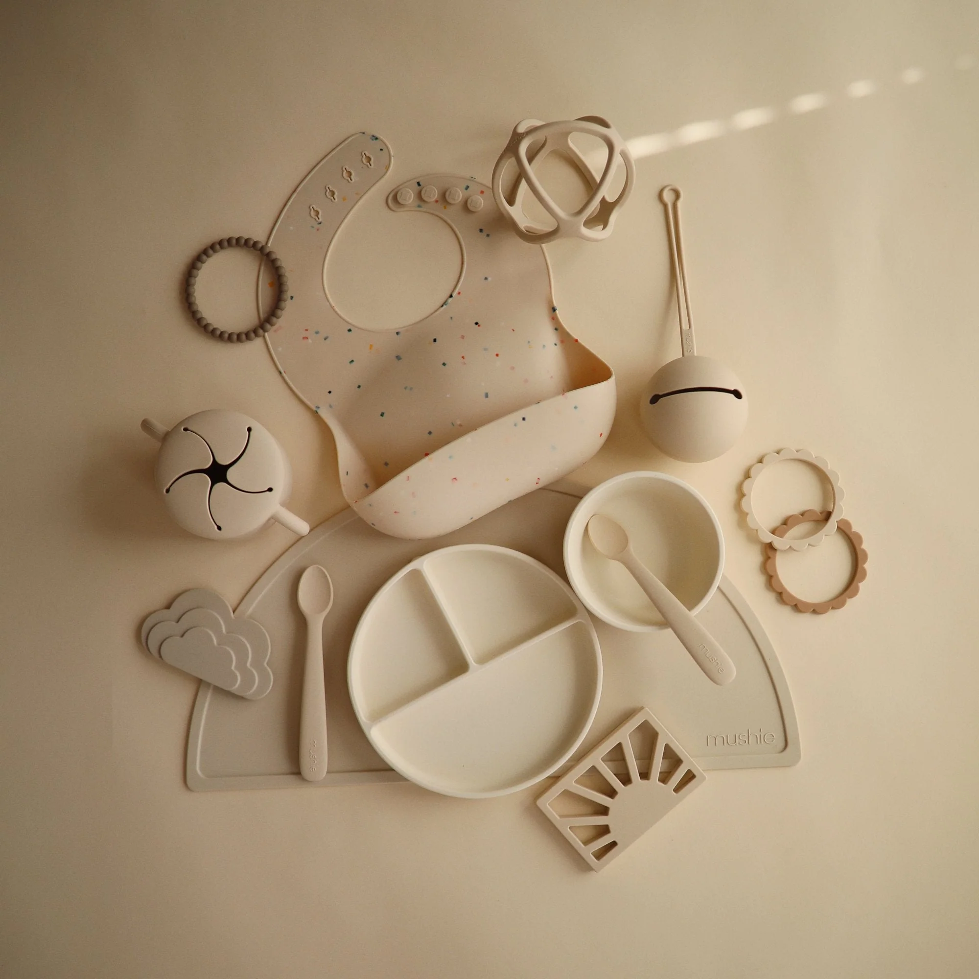 Silicone Suction Plate - Image 34