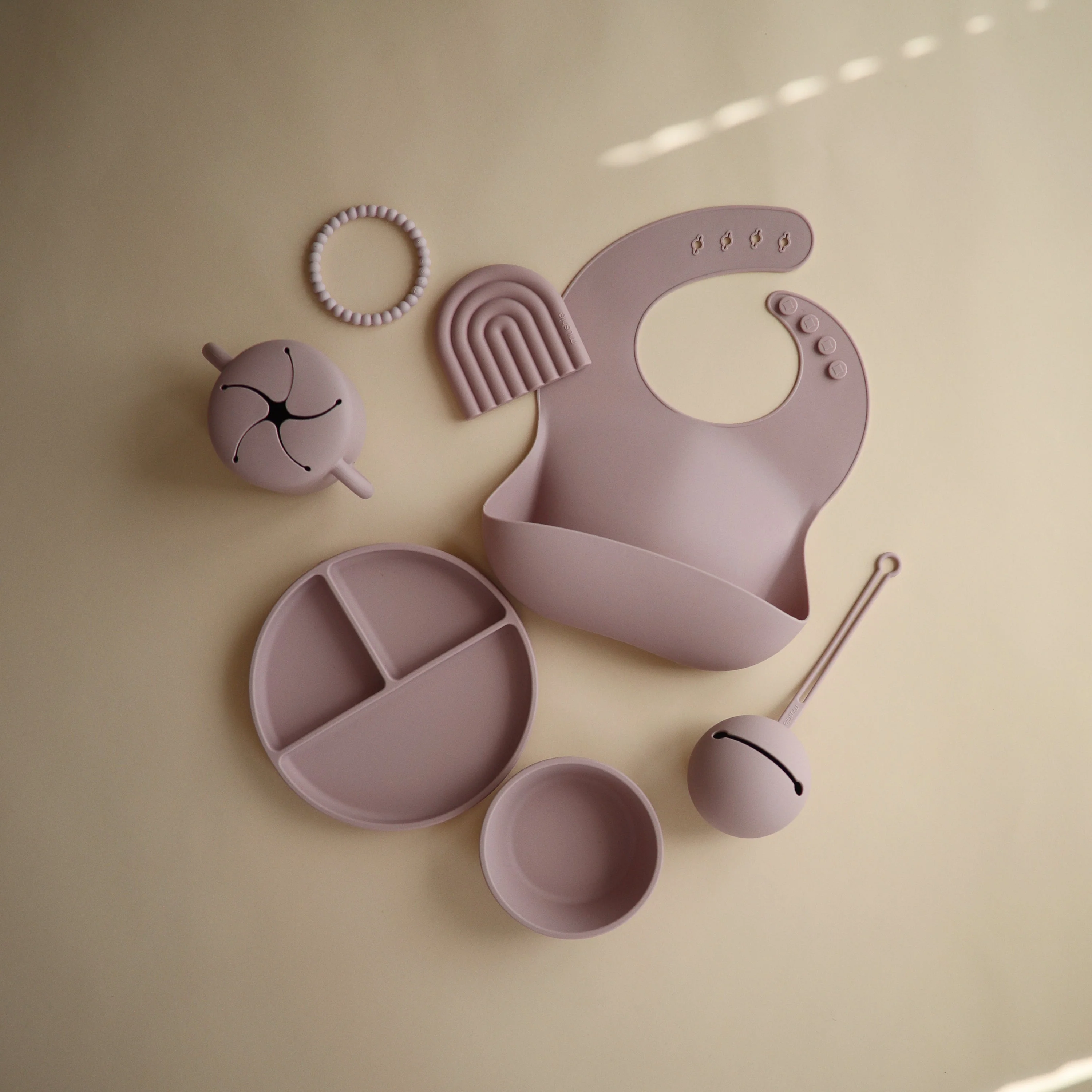 Silicone Suction Plate - Image 35