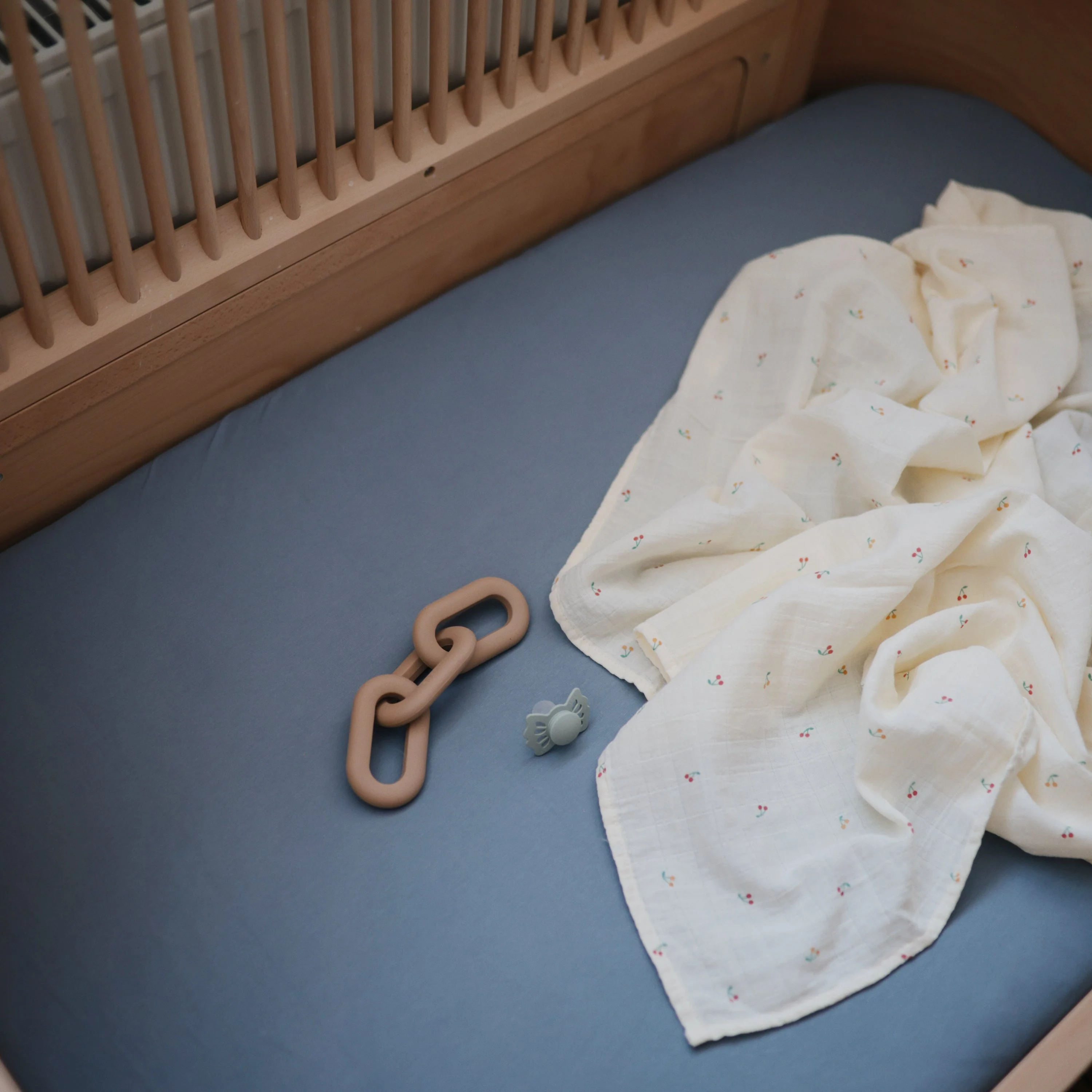 Stretchy Crib Sheet - Image 45