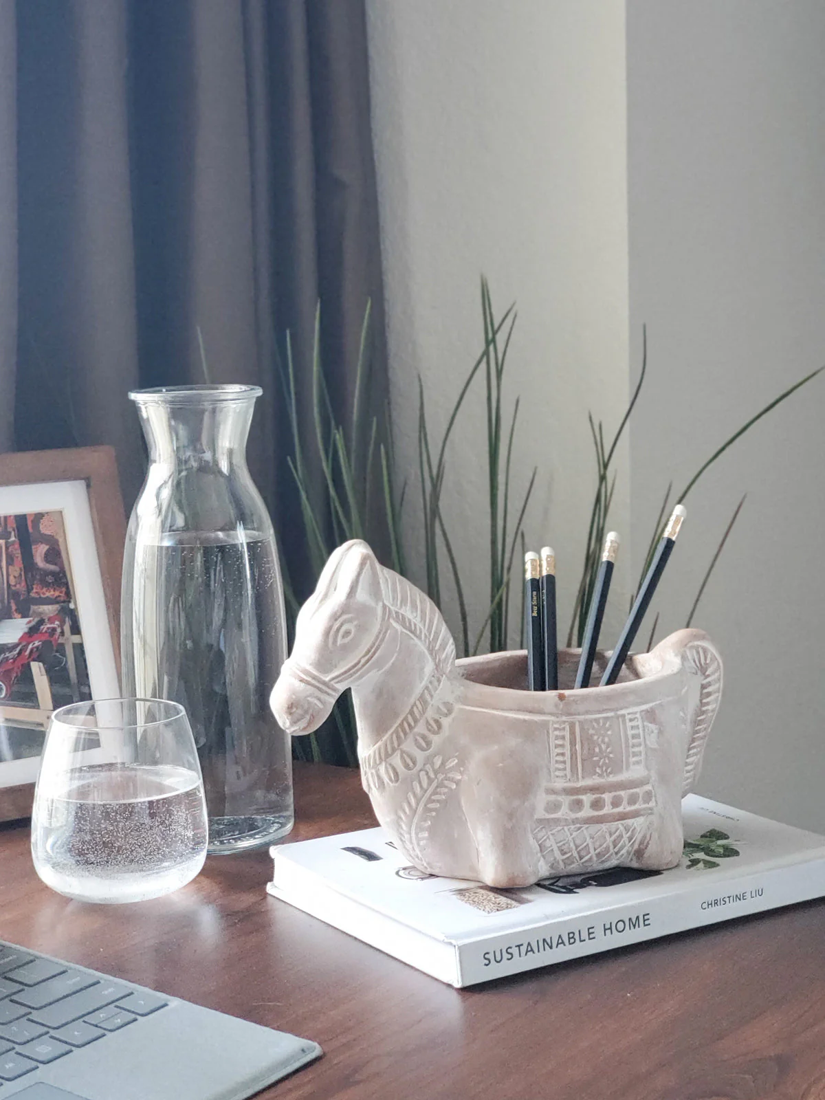 Terracotta Pot - Horse - Image 3