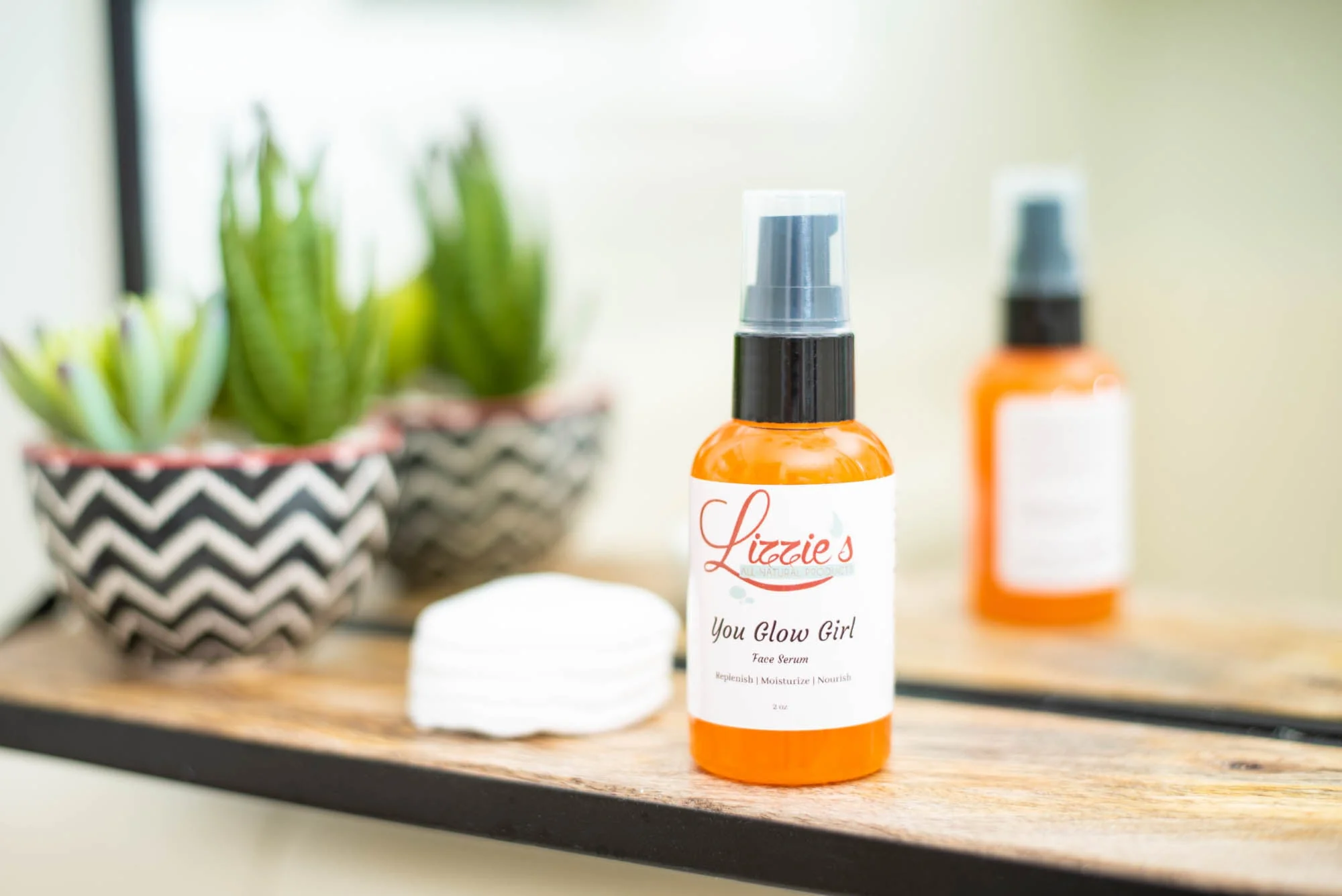 You Glow Girl Face Serum - Image 2